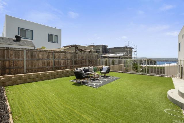 Detail Gallery Image 31 of 35 For 351 Maria Ave, Spring Valley,  CA 91977 - 3 Beds | 3 Baths