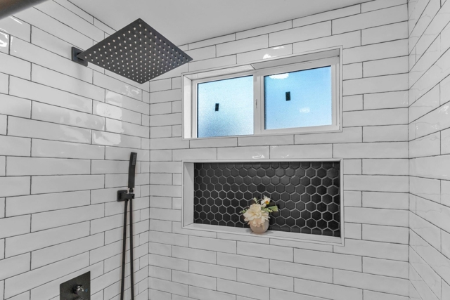 Image 21 of 39 For 2912 22nd St