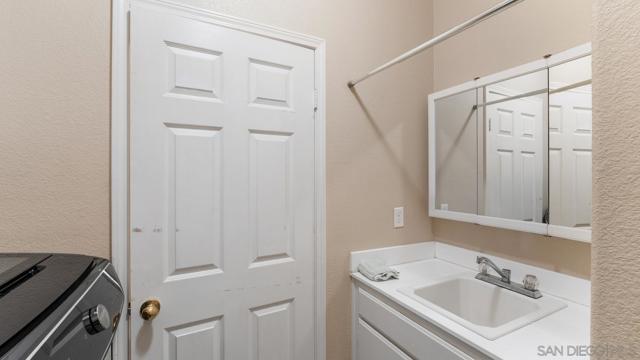 28371 Evening Star Dr, Menifee CA: https://media.crmls.org/mediaz/0644342b-f01b-469d-9635-3ee11f80892c.jpg