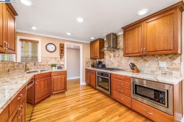 1429 Columbus Ave, Livermore CA: https://media.crmls.org/mediaz/06445ab6-b1eb-4e76-8f7e-bcd427b91a82.jpg