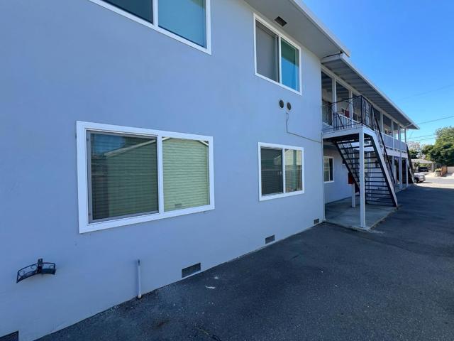 Image 4 of 11 For 1355 Jefferson Street