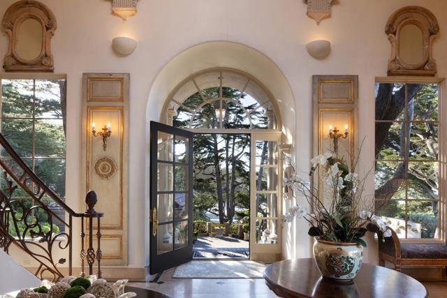 254 Highway 1, Carmel CA: https://media.crmls.org/mediaz/06469d11-9e87-48eb-b1d9-7046714f14b5.jpg