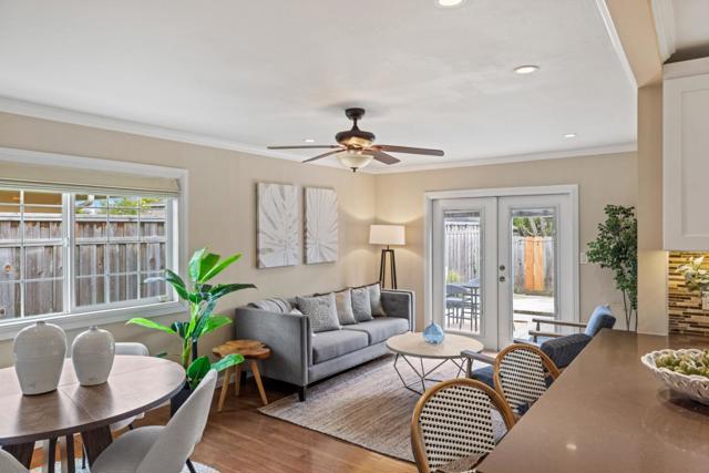209 Orange Drive, Salinas CA: https://media.crmls.org/mediaz/0647bc03-4684-4f7c-9d7b-e08e30962bac.jpg