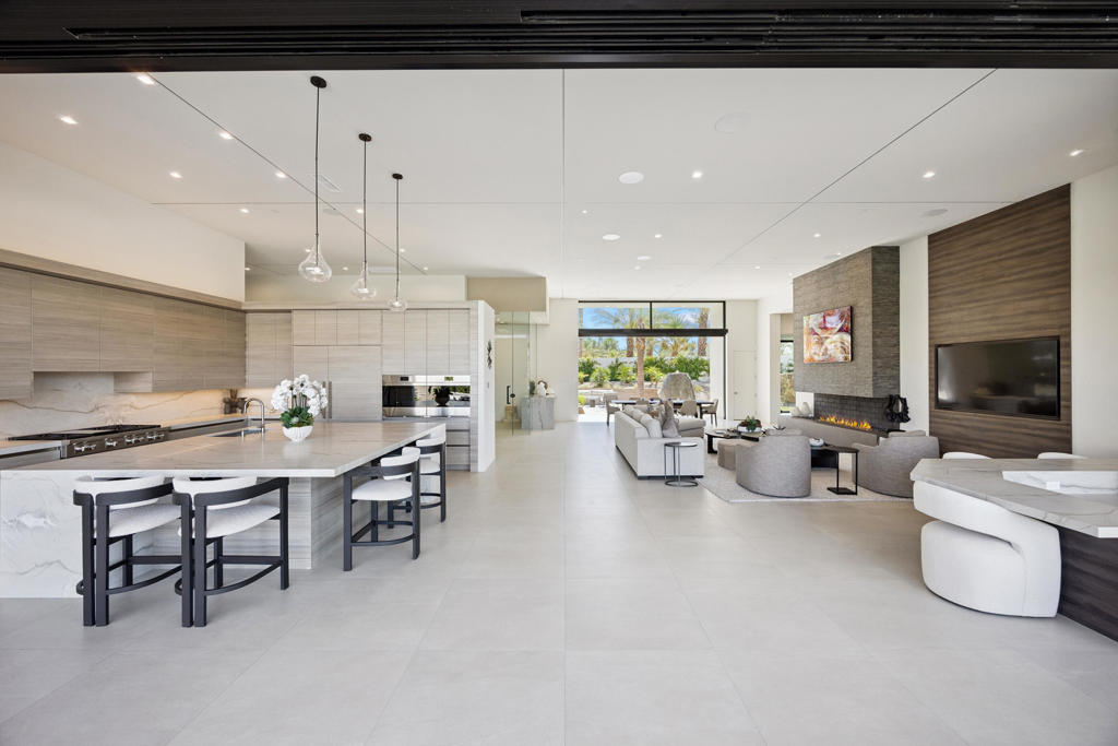 MLS #219135136DA image #21