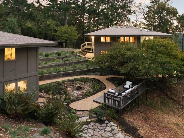 33 Bear Glen Drive, Woodside CA: https://media.crmls.org/mediaz/064cf288-4ca5-4758-95ab-3e521120d7b0.jpg