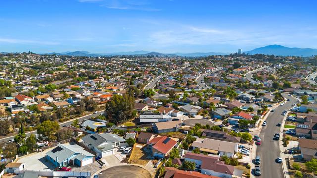 Detail Gallery Image 43 of 44 For 1607 Ginsberg Ct, San Diego,  CA 92114 - 4 Beds | 2 Baths