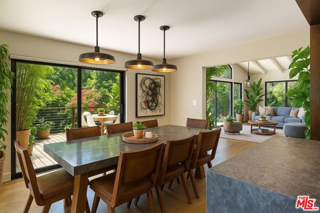 1633 Queens Road, Los Angeles CA: https://media.crmls.org/mediaz/064dd475-e99d-4608-bb34-7dd1d12e5484.jpg