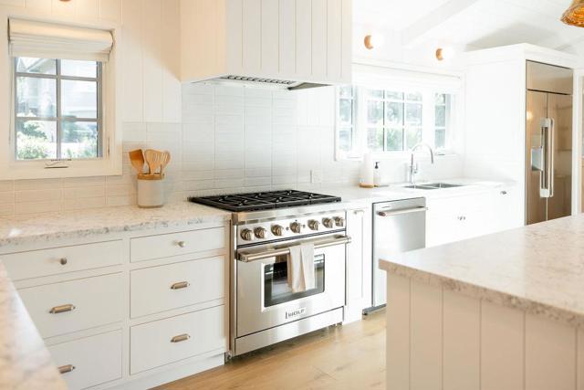 0 2NW of 13th, Carmel CA: https://media.crmls.org/mediaz/064e1838-c284-40cd-9f86-473a232843b3.jpg