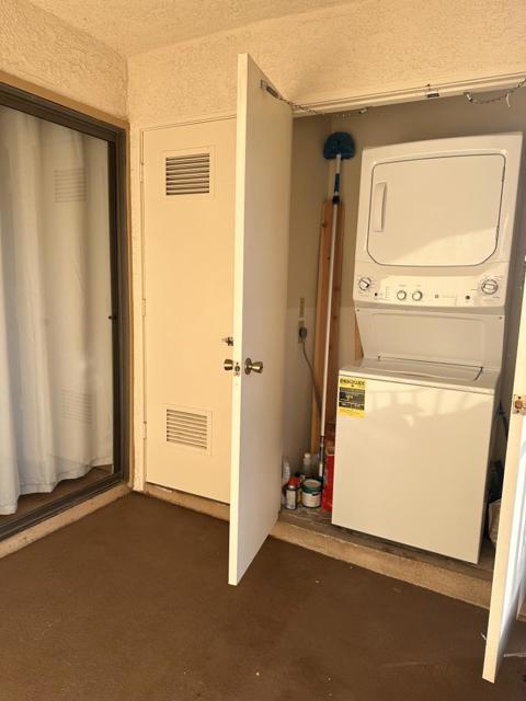 8574 Summerdale Road, San Diego CA: https://media.crmls.org/mediaz/064ee1f2-9fcf-4213-b7ec-0b042a76baf1.jpg