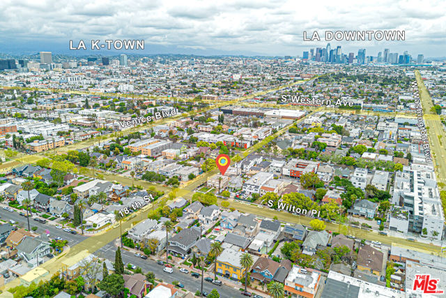 2460 W 18th Street, Los Angeles CA: https://media.crmls.org/mediaz/064f3730-32df-47a3-a331-b7c7eaea14fc.jpg