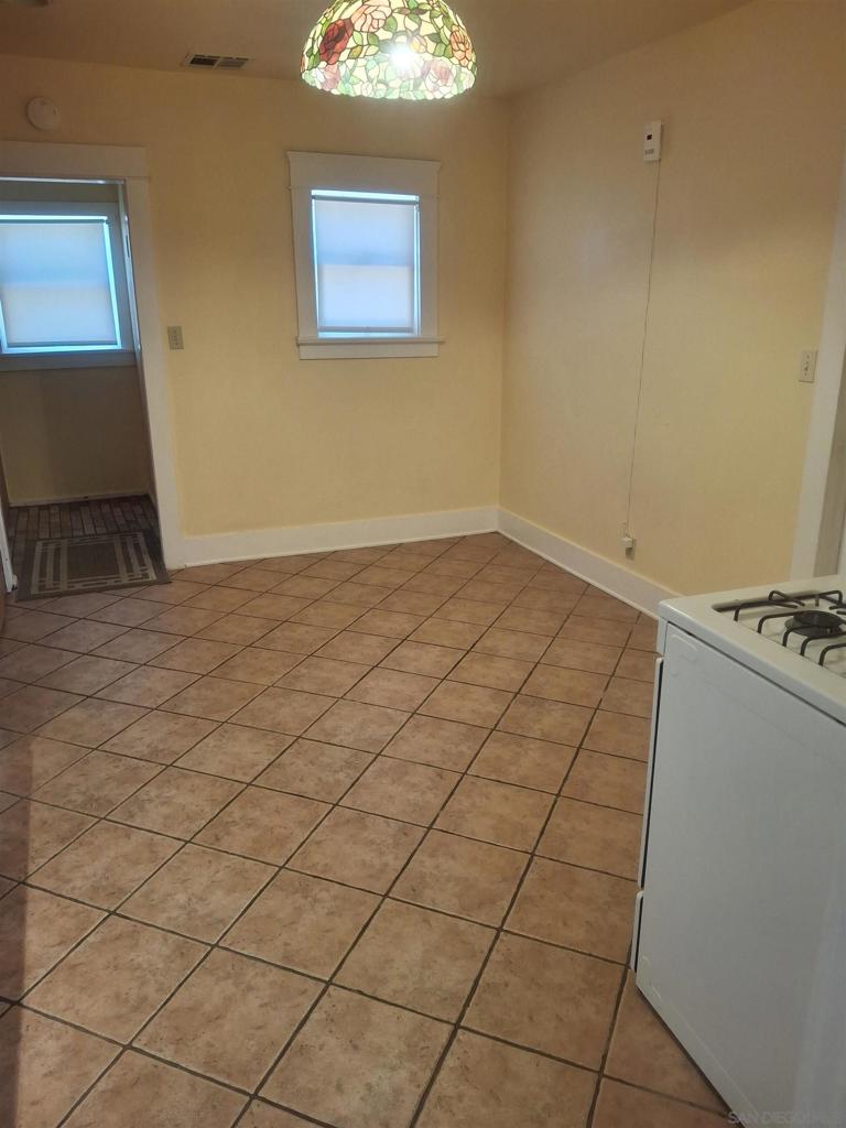 3632 Dwight Street - photo 12