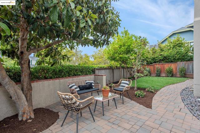 3 Craig Ave, Piedmont CA: https://media.crmls.org/mediaz/06526f65-4326-4f63-b739-f99a3695436f.jpg