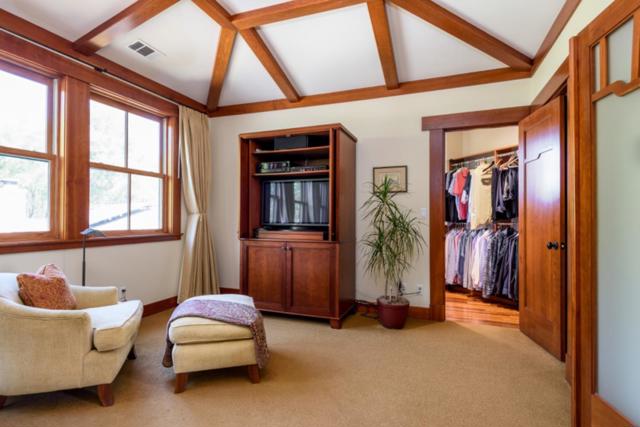 45 Bear Gulch Drive, Portola Valley CA: https://media.crmls.org/mediaz/0652a163-62a8-484b-a2f1-db1bcd9c5458.jpg