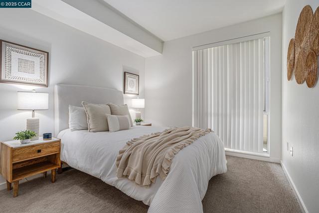 1655 N California Blvd, Walnut Creek CA: https://media.crmls.org/mediaz/06530741-8b65-4feb-abb3-c665a68858c6.jpg