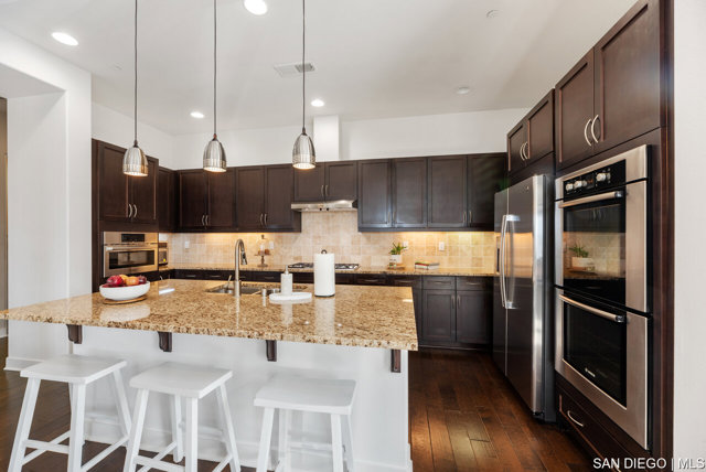 15234 Maple Grove LN, San Diego CA: https://media.crmls.org/mediaz/065361f1-0eec-45d9-812e-84d9d5613da4.jpg