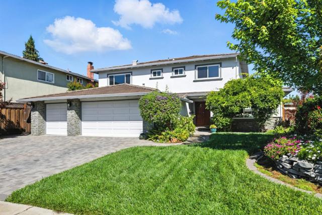 4957 New Compton Court, San Jose CA: https://media.crmls.org/mediaz/0653a114-bd8b-48dc-86de-7d3fed52bc1f.jpg