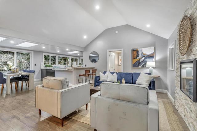 560 River Drive, Boulder Creek CA: https://media.crmls.org/mediaz/0653a15c-3d64-46e6-96e0-a800ada3246f.jpg
