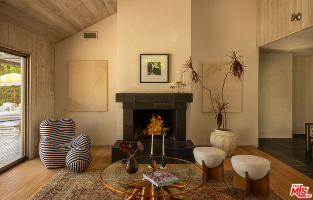 Drew Fenton | 28036 Sea Lane Drive Malibu CA | MLS: 7349915 Drew Fenton | 28036 Sea Lane Drive Malibu CA | MLS: 7349915