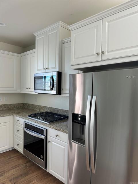 Home for Sale in Vista