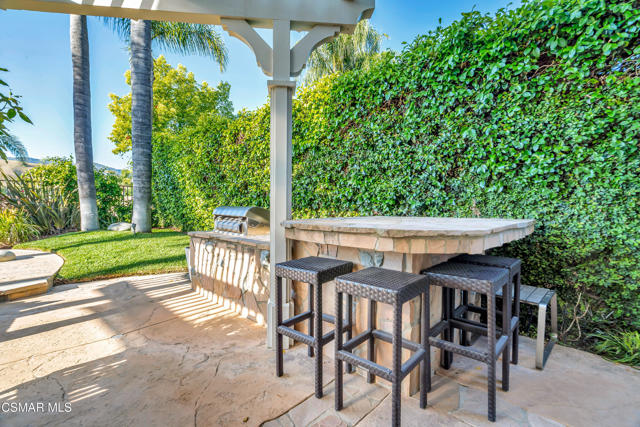 5177 Pesto Way, Oak Park CA: https://media.crmls.org/mediaz/0655048a-f719-49c5-a158-c4b6cbeda8a3.jpg