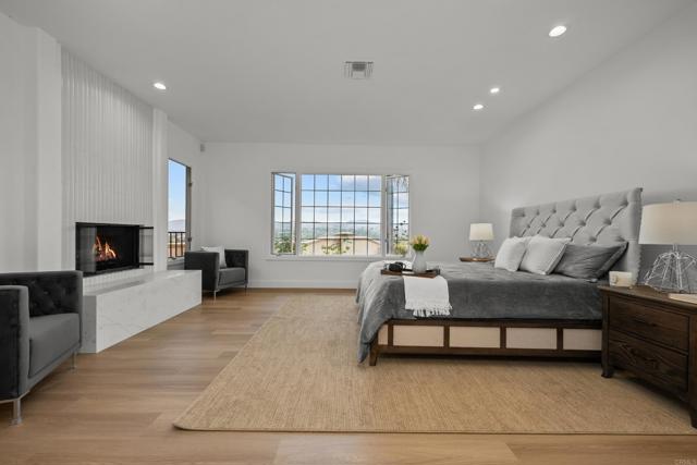 18150 Via Ascenso, Rancho Santa Fe CA: https://media.crmls.org/mediaz/06550d96-eb00-496c-9086-ec4ad8abfbc1.jpg