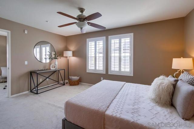 16915 HUTCHINS LANDING, San Diego CA: https://media.crmls.org/mediaz/06570068-a970-4bec-826f-4a7126df1f0e.jpg