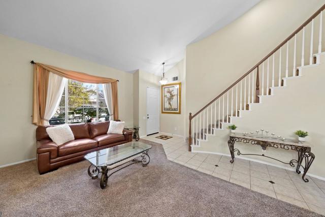 1396 Carneros Valley Street, Chula Vista CA: https://media.crmls.org/mediaz/06576d79-0ef2-4e37-82ef-18ac6d27afdf.jpg