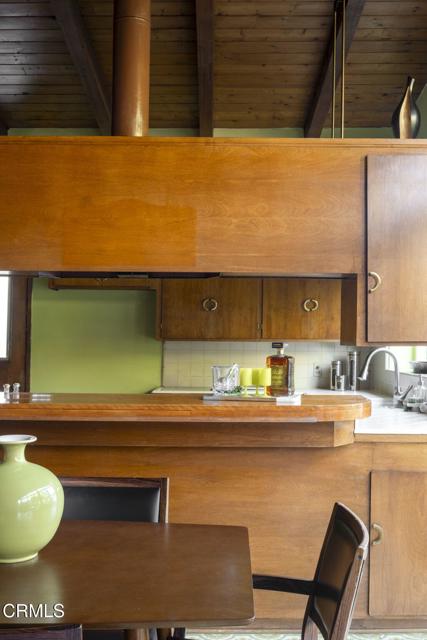 Detail Gallery Image 8 of 31 For 1995 Paloma St, Pasadena,  CA 91104 - 3 Beds | 2 Baths