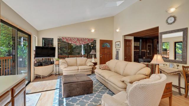 526 Lower Locksley Road, Boulder Creek CA: https://media.crmls.org/mediaz/065a48df-953f-4d67-9ea5-83a42486190d.jpg