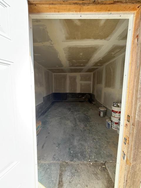 3050 22nd Avenue, Oakland CA: https://media.crmls.org/mediaz/065af517-f71b-47a2-9751-e665ec70b849.jpg
