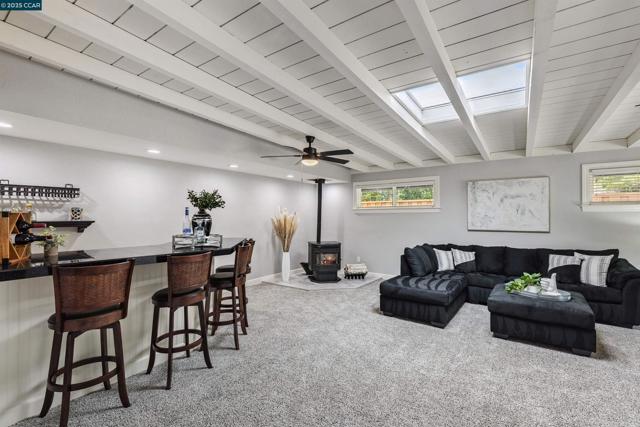 1838 Sunnyvale Ave, Walnut Creek CA: https://media.crmls.org/mediaz/065af525-d5c8-4c55-9da2-ffd26030533e.jpg