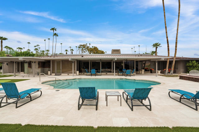 855 W Coronado Avenue, Palm Springs, CA 92262