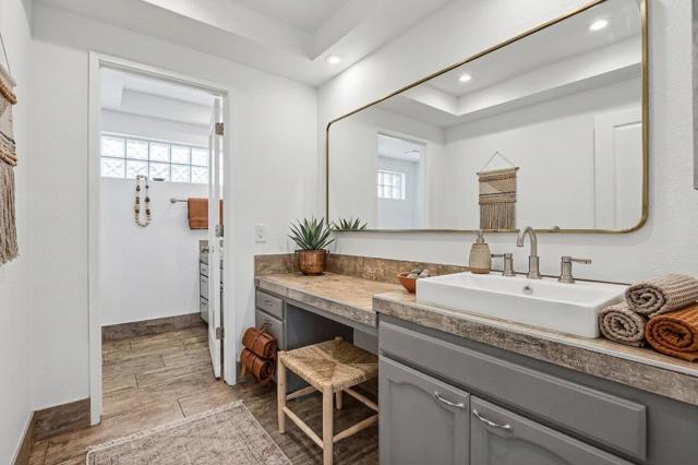 1683 Tam O Shanter Plaza, Palm Springs, CA 92264