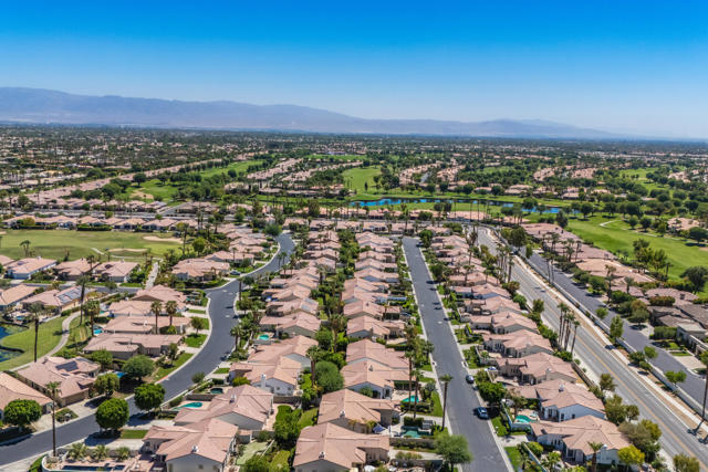 78858 Breckenridge Drive, La Quinta CA: https://media.crmls.org/mediaz/065f60a4-5f49-47ec-b518-5f7b4efc84f9.jpg