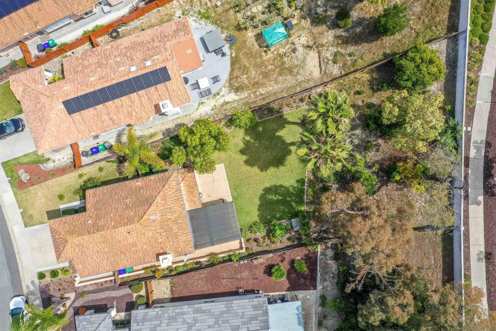 1664 Avenida Guillermo - photo 18