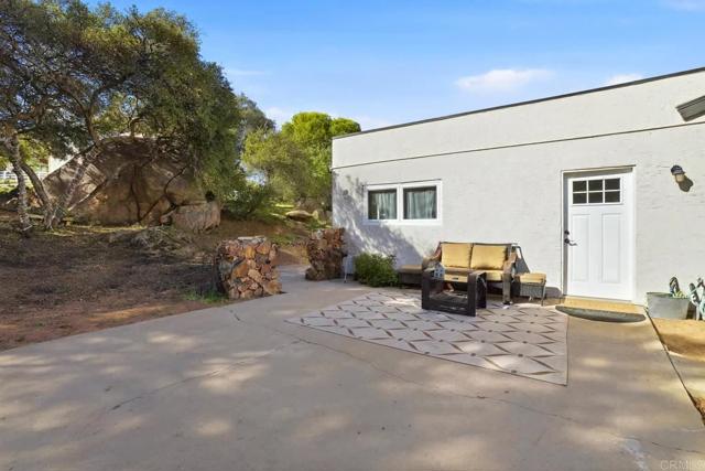 Image 31 of 42 For 3340 Skytrail Ranch Rd