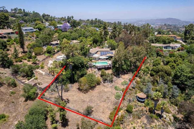 11339 Rolling Hills Dr, El Cajon CA: https://media.crmls.org/mediaz/0660ede4-e29a-4176-ba0d-cccf418e6cdd.jpg
