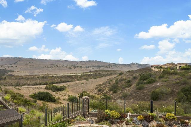 Detail Gallery Image 14 of 32 For 15937 Kennicott Ln, San Diego,  CA 92127 - 4 Beds | 4/1 Baths