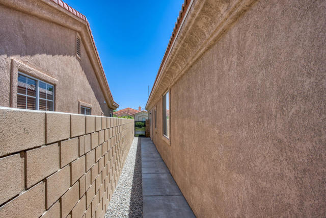 78282 Calico Glen Drive, Bermuda Dunes, CA 92203