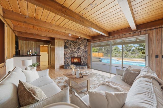 Detail Gallery Image 13 of 55 For 3861 Grandview Pl, Bonita,  CA 91902 - 4 Beds | 3 Baths