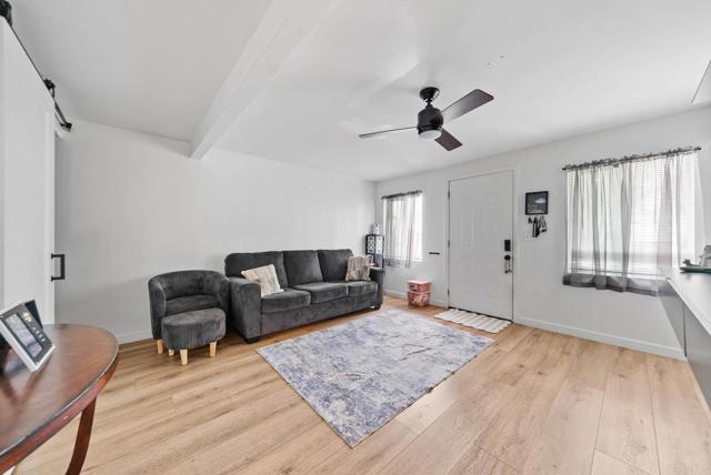 42 48 E 5Th Street, National City CA: https://media.crmls.org/mediaz/06624769-fd84-4ccc-98e2-def080c8e2f3.jpg