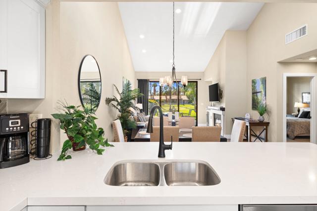 76431 Violet Circle, Palm Desert CA: https://media.crmls.org/mediaz/0663660a-66d1-4024-9dde-c8e80a54af6f.jpg