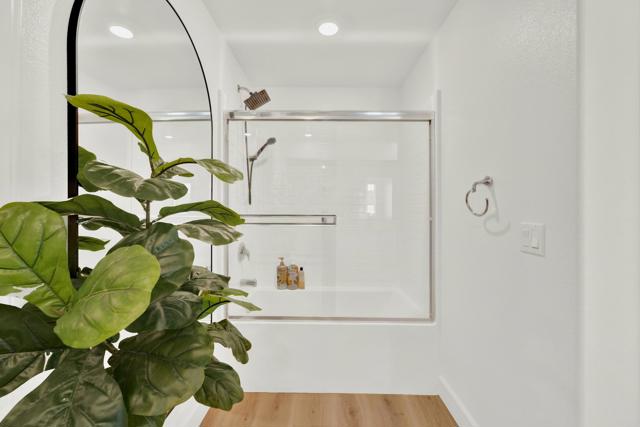 36540 Diego Springs Ave, Murrieta CA: https://media.crmls.org/mediaz/06648145-2605-413c-8809-700a294edc57.jpg