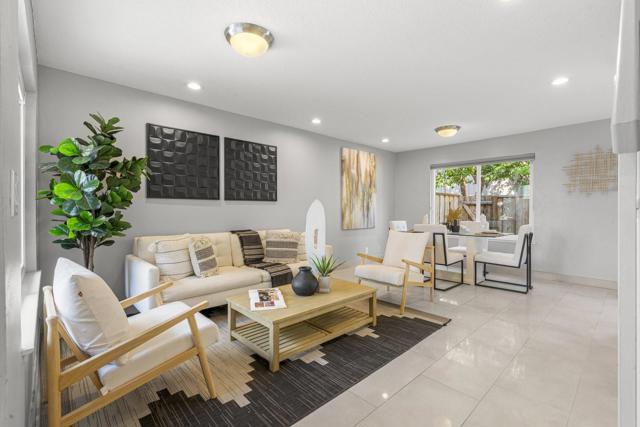 230 Elm Wood Court, Los Gatos CA: https://media.crmls.org/mediaz/066566cd-509d-46e9-8d0c-08217022fee3.jpg