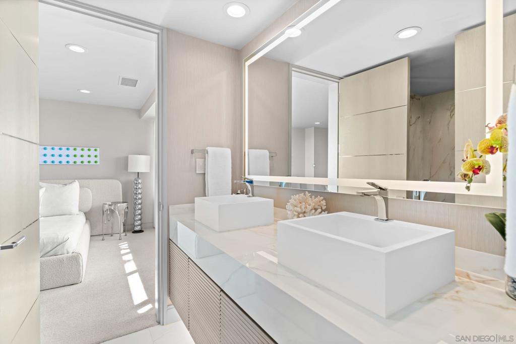 MLS #250035540SD image #54