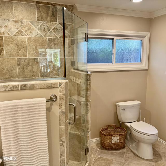 Detail Gallery Image 30 of 54 For 2013 El Vista Ct, Glendale,  CA 91208 - 3 Beds | 3 Baths