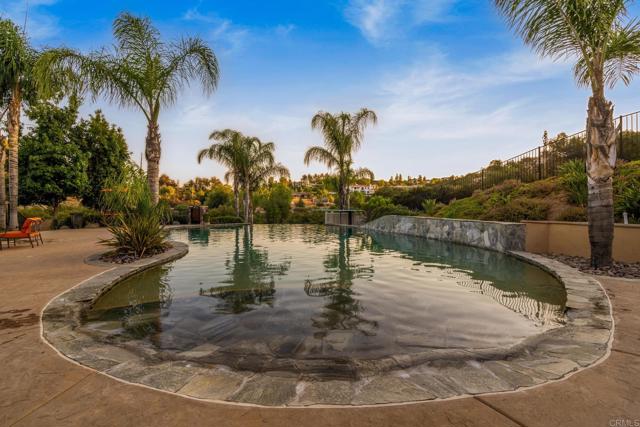 2772 Firebrand Drive, Alpine CA: https://media.crmls.org/mediaz/06679296-ef1a-455a-89cc-fa09e2028292.jpg
