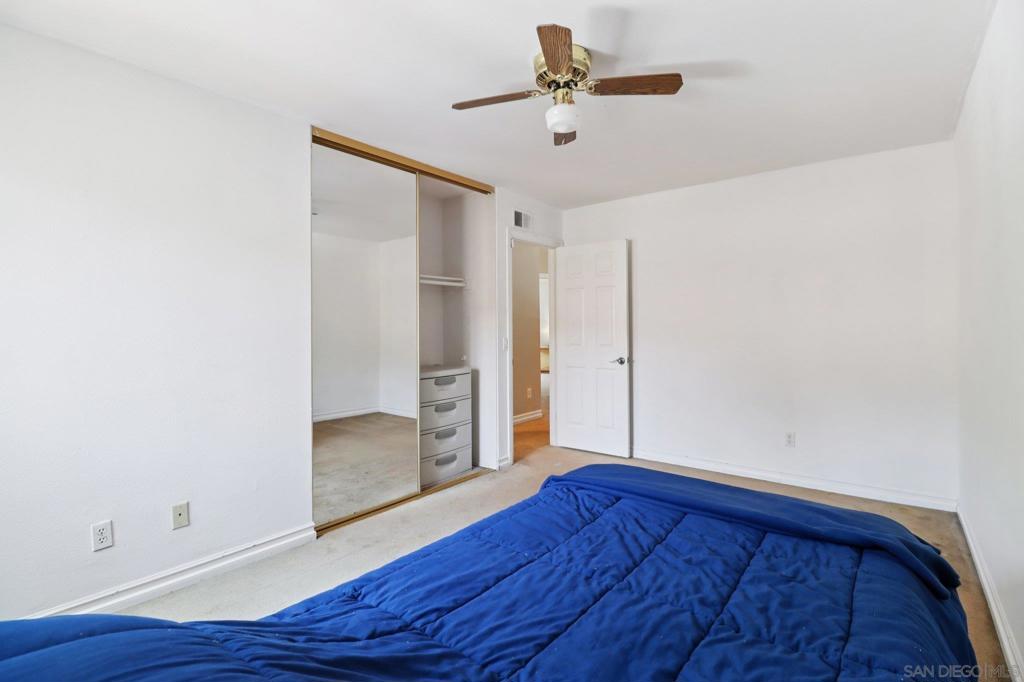 MLS #250035843SD img 43