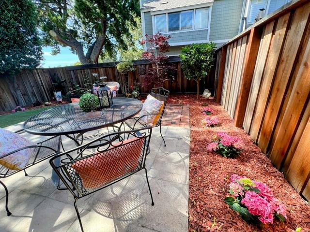 801 Ram Lane, Foster City CA: https://media.crmls.org/mediaz/066b0711-28f7-4707-85b3-0e150c67657c.jpg