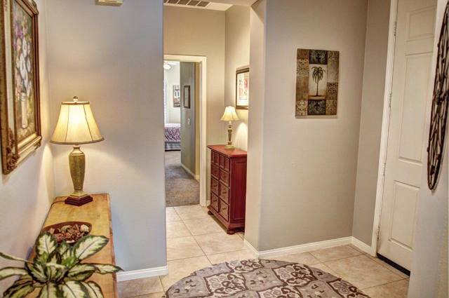 82087 Hopkins Drive, Indio CA: https://media.crmls.org/mediaz/066b1839-c117-483a-97a3-fde123a7e992.jpg